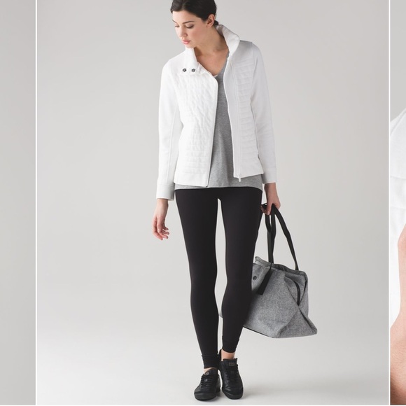 16. Lululemon Fleece Be True Jacket White - Picture 1 of 3